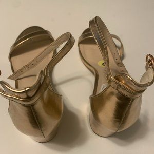 H Halston Women's practical Block Heel dress sandals womens shoes size 9, Gold